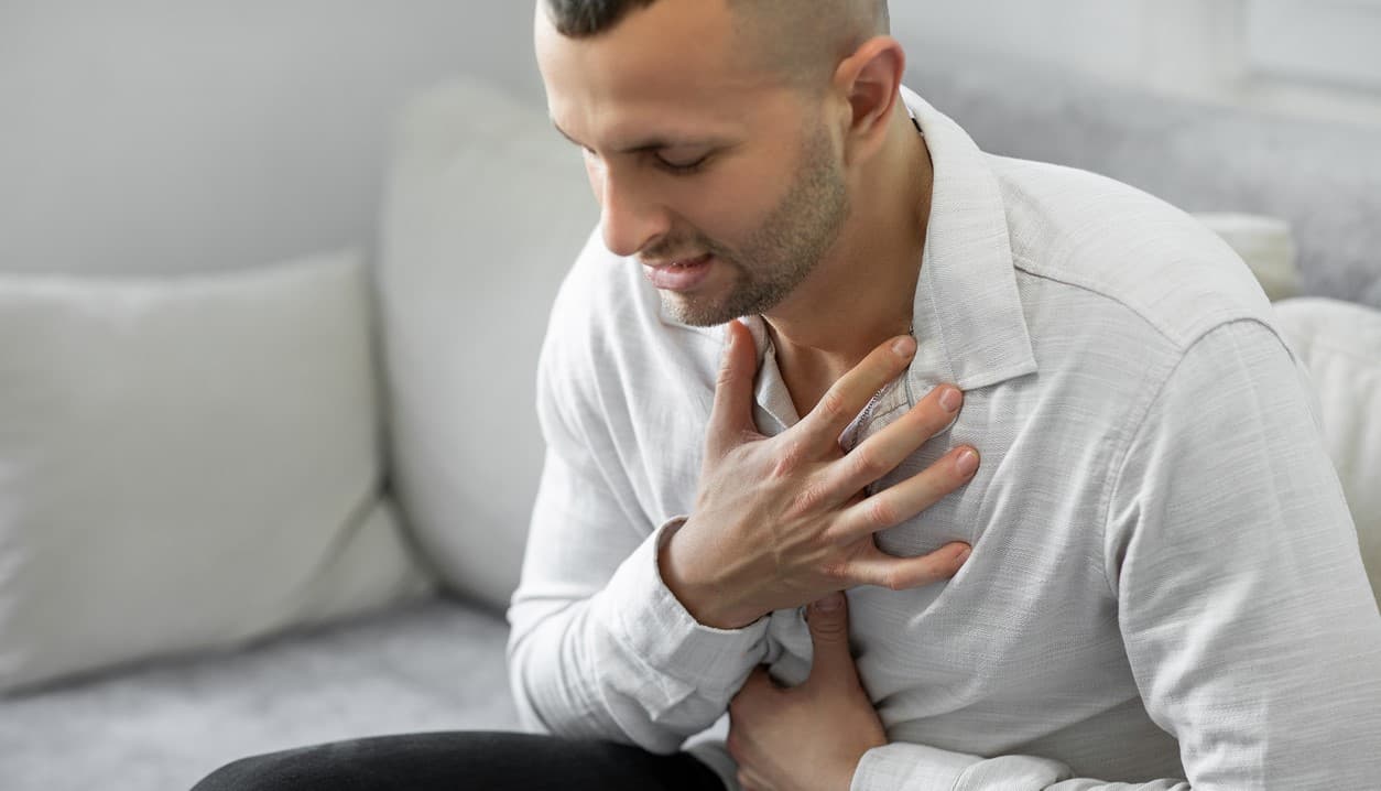 Man holding cocaine chest pain